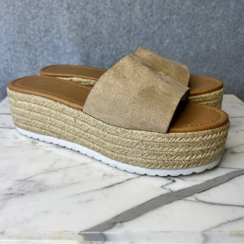 Bonnibel‎ Women’s Platform Slide Sandal Beige
